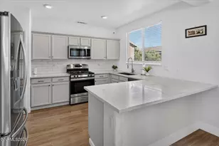 8208 Anchor Point Dr, Reno, NV 89506 - Photo 11