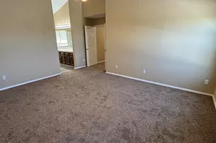 998 Edgecliff Dr, Reno, NV 89523 - Photo 21