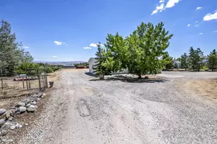 10600 Silver Spur Dr, Reno, NV 89508 - Photo 29