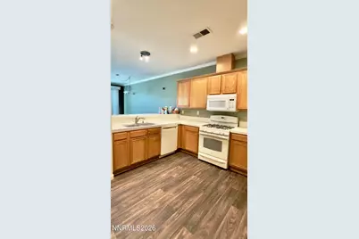 11015 Lamour Lane, Reno, NV 89521 - Photo 5