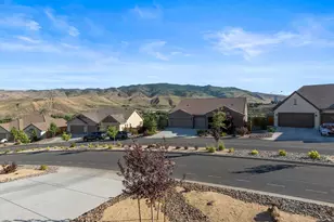 415 Gooseberry Dr, Reno, NV 89523 - Photo 57