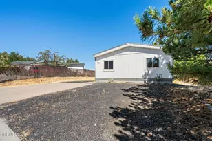 213 E Miriam Way, Moundhouse, NV 89706 - Photo 3