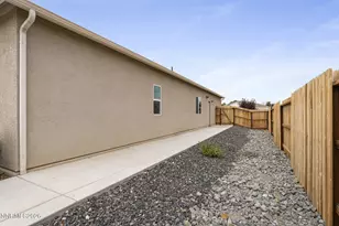 1761 Hearth Dr, Fernley, NV 89408 - Photo 33