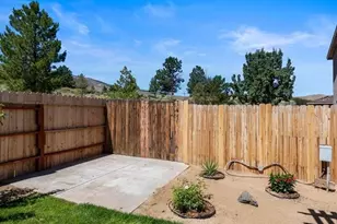 7390 Silver Dawn Dr, Reno, NV 89506 - Photo 33