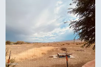 1351 W Spruce Street, Silver Springs, NV 89429 - Photo 5