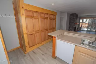 1111 Bradley Square, Sparks, NV 89434 - Photo 5