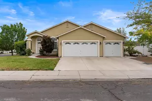 1940 Four Iron Ct, Fernley, NV 89408 - Photo 1