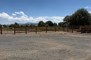 514 N Oregon St, Yerington, NV 89447 - Photo 37