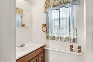 7615 Bass St, Silver Springs, NV 89429 - Photo 31