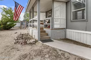 7615 Bass St, Silver Springs, NV 89429 - Photo 9