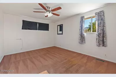 325 Medgar Avenue, Reno, NV 89506 - Photo 11