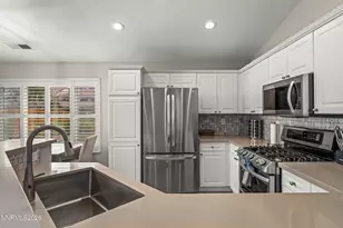 10360 Rosemount Dr, Reno, NV 89521 - Photo 9