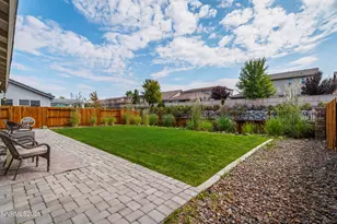 10360 Rosemount Dr, Reno, NV 89521 - Photo 19