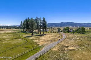 22440 CA-89, Calpine, CA 96124 - Photo 25
