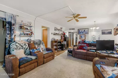 111 Vista Rafael Parkway, Reno, NV 89503 - Photo 3