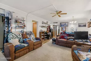 111 Vista Rafael Pkwy, Reno, NV 89503 - Photo 3