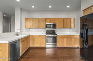 2811 Hawks View Ct, Sparks, NV 89436 - Photo 15