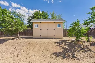 2425 Seneca Dr, Reno, NV 89506 - Photo 29