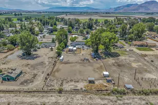 20 Baker Ln, Yerington, NV 89447 - Photo 35
