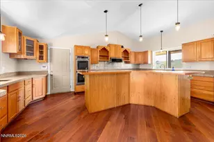 905 Thoroughbred Cir, Reno, NV 89508 - Photo 9