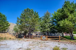 905 Thoroughbred Cir, Reno, NV 89508 - Photo 59