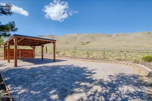 905 Thoroughbred Cir, Reno, NV 89508 - Photo 51