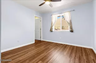 905 Thoroughbred Cir, Reno, NV 89508 - Photo 37