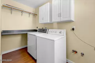 905 Thoroughbred Cir, Reno, NV 89508 - Photo 39
