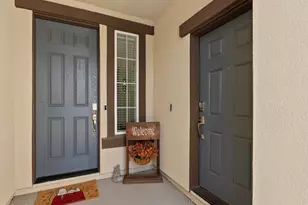 1932 Tipton Peak St, Carson City, NV 89701 - Photo 3