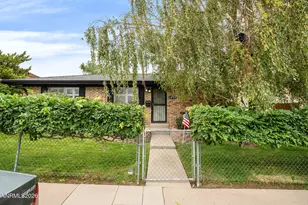 1495 W 6th St, Reno, NV 89503 - Photo 9