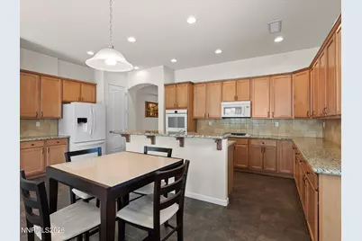 10330 Cavalry Circle, Reno, NV 89521 - Photo 15