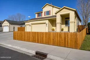 1962 W Rawles Dr, Fernley, NV 89408 - Photo 3