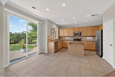 7730 Peavine Shadow Court, Reno, NV 89523 - Photo 9