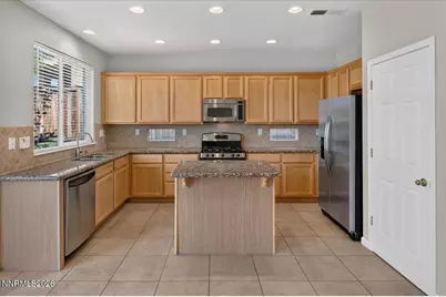 7730 Peavine Shadow Court, Reno, NV 89523 - Photo 11