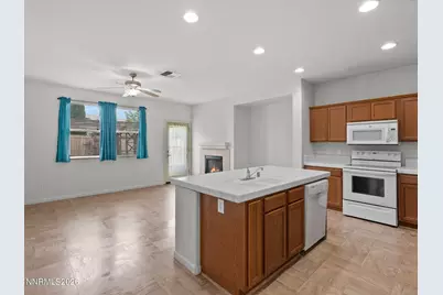 7208 Rutherford Drive, Reno, NV 89506 - Photo 5