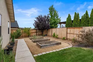 7208 Rutherford Dr, Reno, NV 89506 - Photo 29