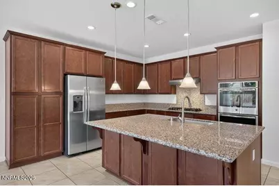 1870 Wind Walker Drive, Reno, NV 89521 - Photo 3