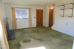 1349 El Dorado Ave, Gardnerville, NV 89410 - Photo 5