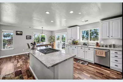981 Mitch Drive, Gardnerville, NV 89460 - Photo 9