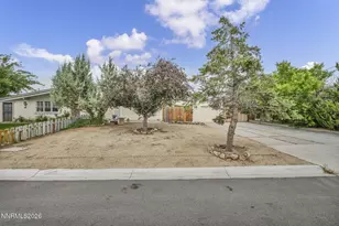 13540 Mt Shasta St, Reno, NV 89506 - Photo 7