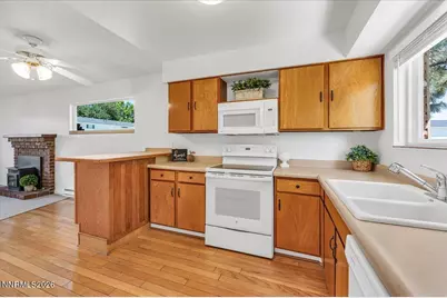 210 Smithridge Park, Reno, NV 89502 - Photo 3