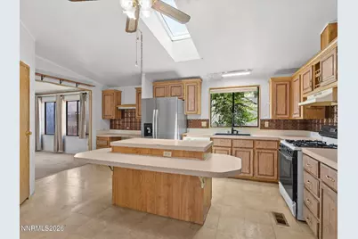 1144 Fleetwood Avenue, Carson City, NV 89701 - Photo 15