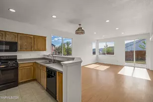 9690 Thornridge Ct, Reno, NV 89506 - Photo 3