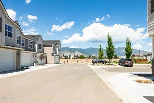 864 Furlong Dr, Minden, NV 89423 - Photo 5