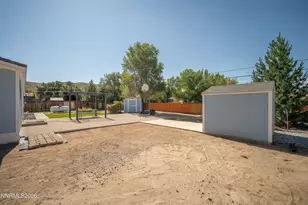 17390 Whippoorwill Ln, Reno, NV 89508 - Photo 23