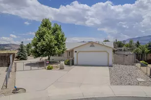 810 Brandy Ct, Dayton, NV 89403 - Photo 1