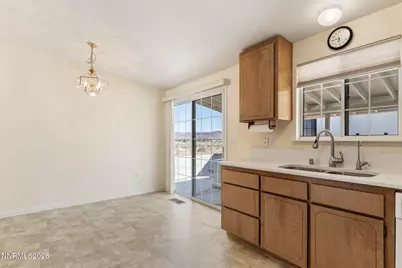 810 Brandy Court, Dayton, NV 89403 - Photo 15