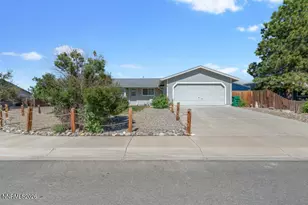 561 Yellow Jacket Rd, Dayton, NV 89403 - Photo 1