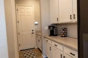2292 Jagged Peak Ln, Sparks, NV 89436 - Photo 7