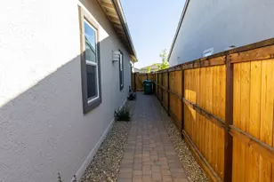 2292 Jagged Peak Ln, Sparks, NV 89436 - Photo 21
